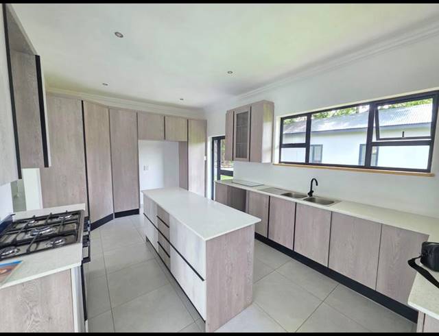 4 BEDROOM HOUSE FOR SALE IN MEYERTON CENTRAL